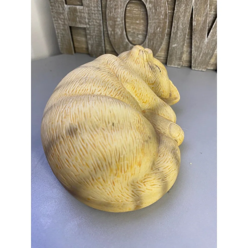 Sleeping Cat Figurine Adorable Cream Orange Tabby Kitten Statue‎ Home Decor